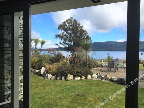 Фото Fiordland Lakeview