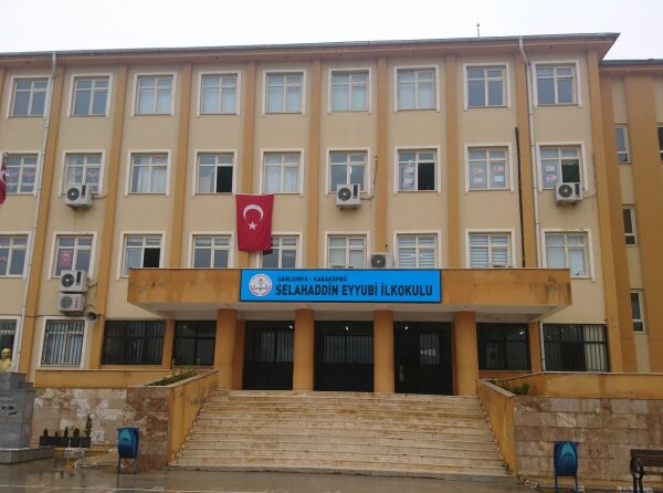 Primary school Selahaddin Eyyubi Primary School, Diyarbakir, photo