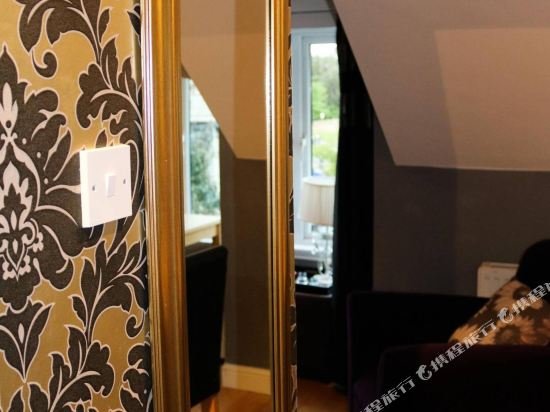 Фото The Oxford Studios