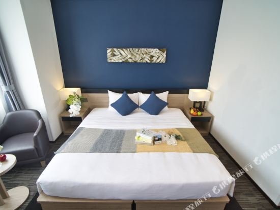 Фото Roygent Parks Hanoi