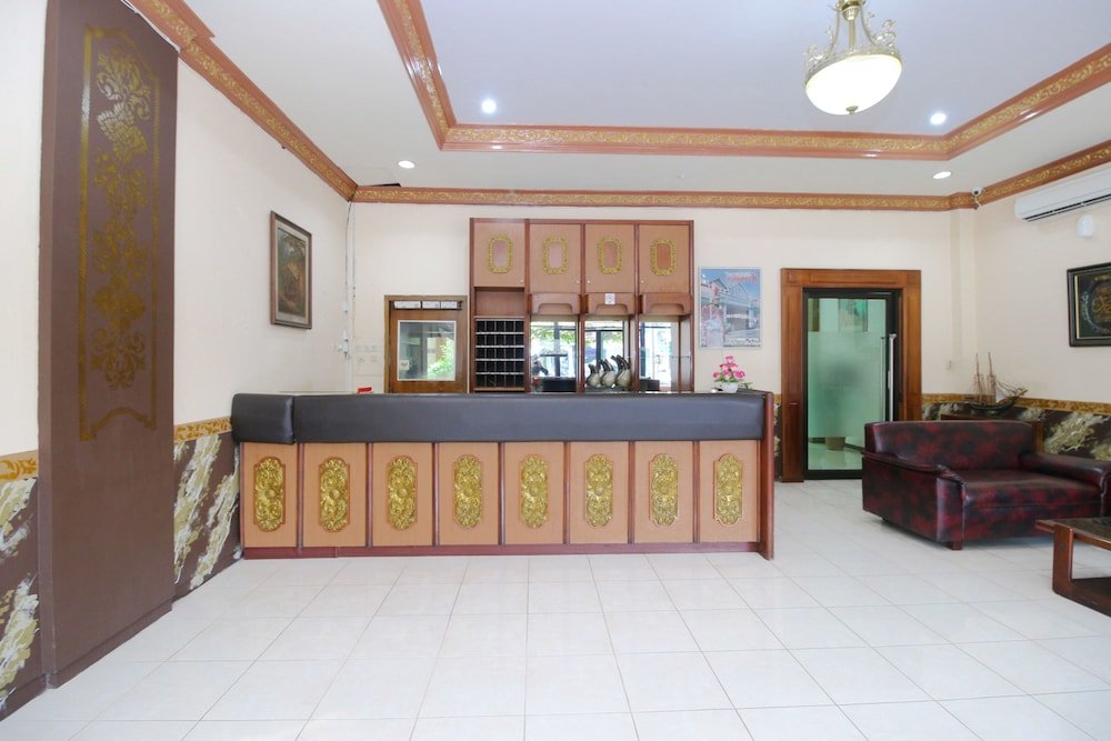 Фото RedDoorz near Malioboro Tugu Station Jogja 2