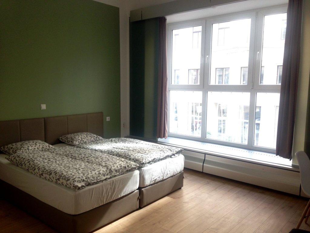 Фото Dan In'n Out