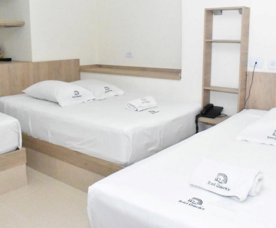 Фото Hotel Ruiseñor