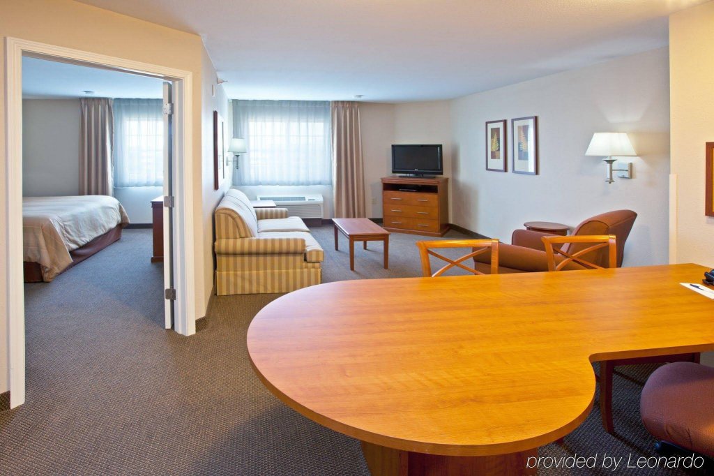 Фото Candlewood Suites Indianapolis Northwest, an Ihg Hotel