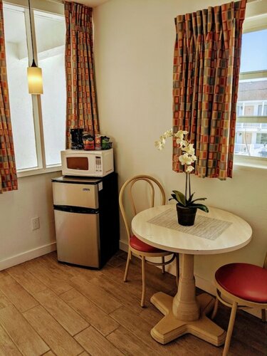 Гостиница Daytona Inn And Suites