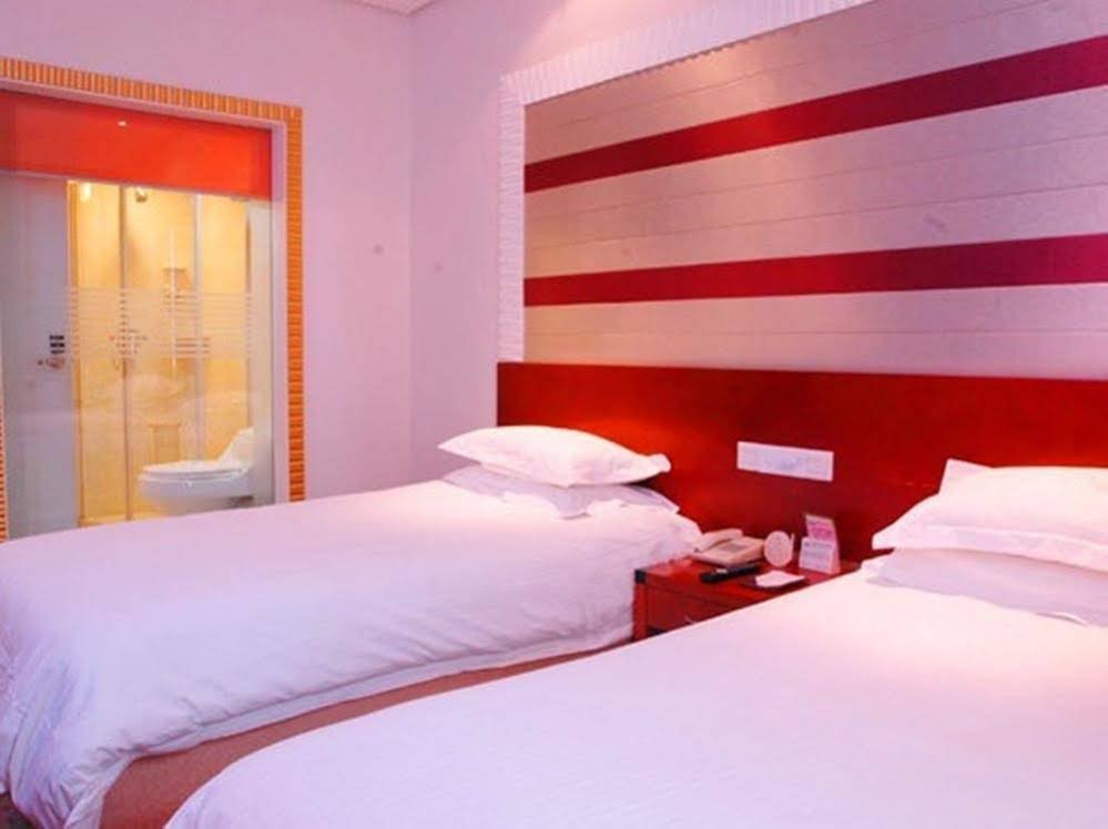 Фото Shanghai Wu Gong Hotel