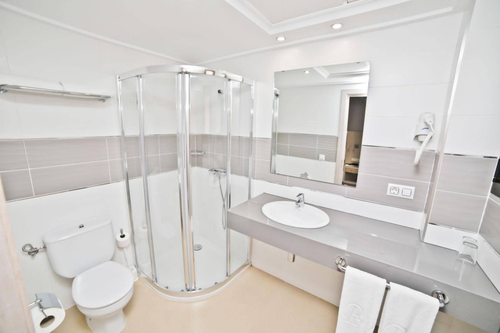 Фото Hotel Baviera