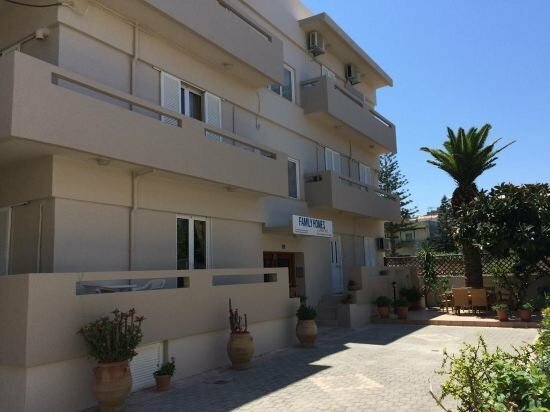 Гостиница Family Homes Zaharias