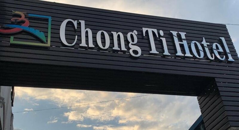 Chong Ti Hotel