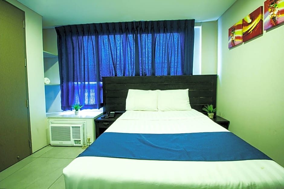 Фото Jade Hotel & Suites