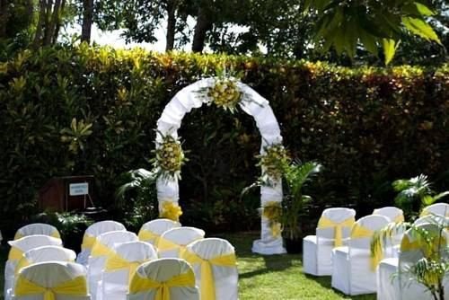 Фото The Mandeville Hotel