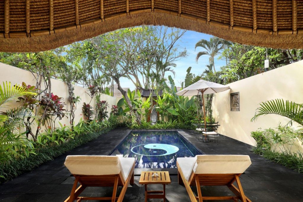 Фото Impiana Private Villas Seminyak