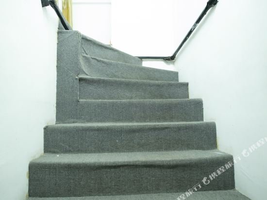 Фото 7 Days Inn Shanghai Nanjing Road Pedestrian Street II Branch