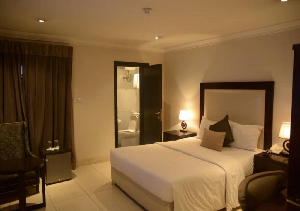 Фото S&s Hotels and Suites