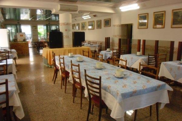 Фото Hotel Nanni Garni