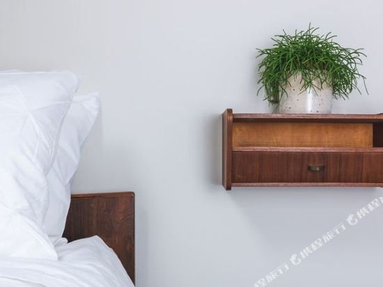 Фото The Queens Bed & Breakfast