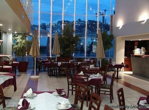 Гостиница Hotel Mediterraneo в Штате Идальго