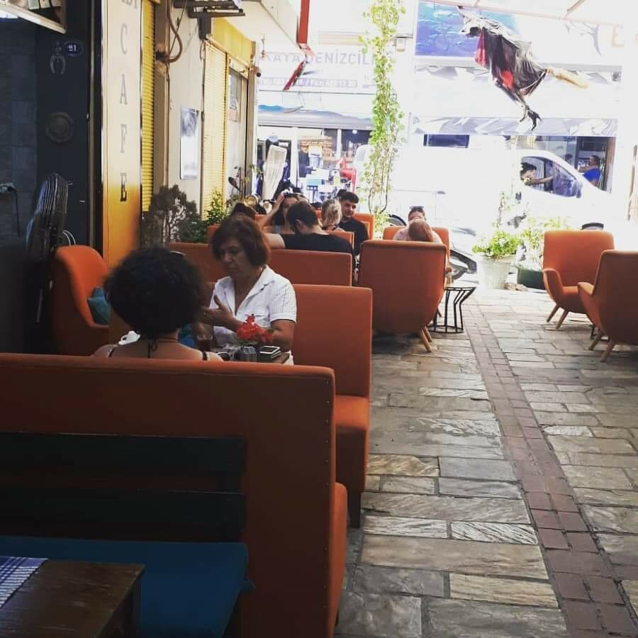 Falcılar ve medyumlar Cadı Fal Cafe Kemeraltı, Konak, foto