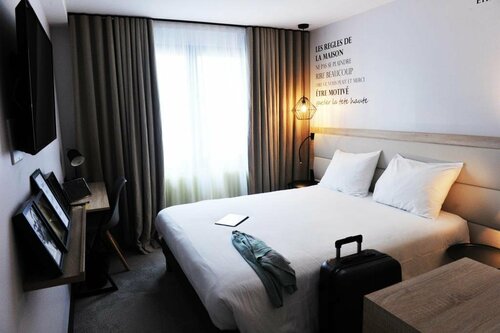 Гостиница Citotel De France в Ванне