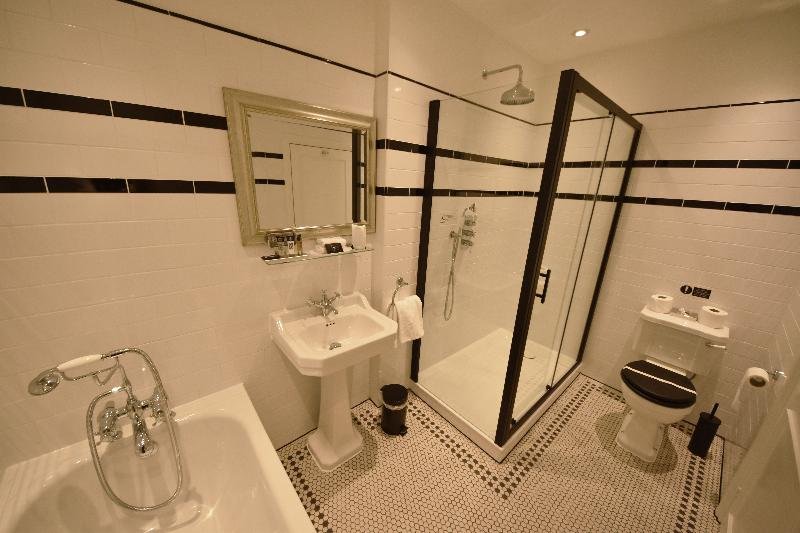 Фото The Elvetham