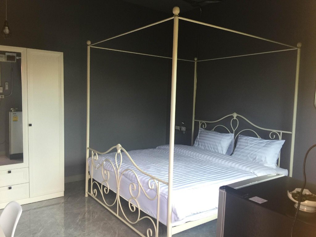 Фото One Beat Vintage & Bistro