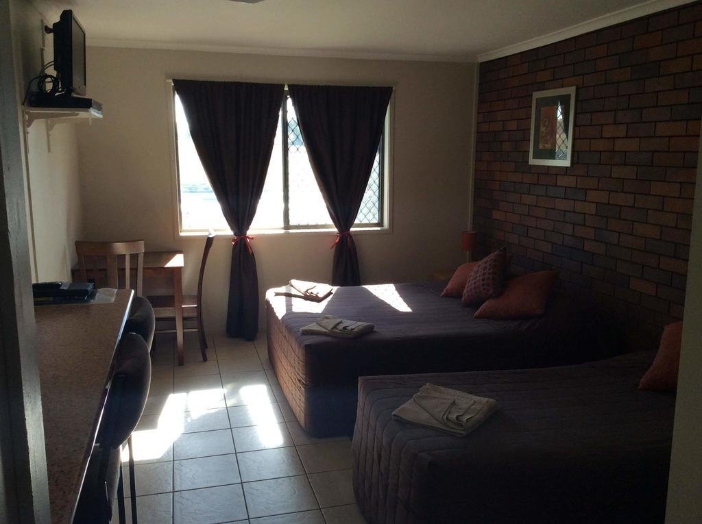 Фото The Gallery Motor Inn