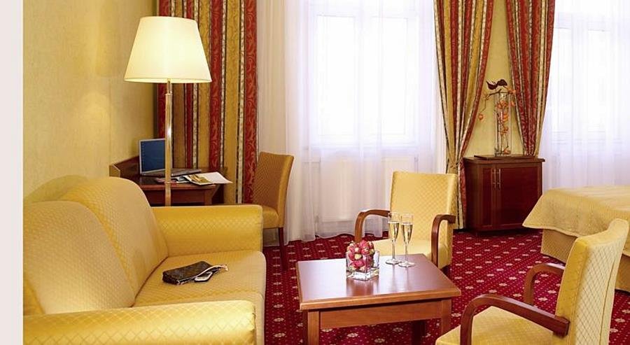 Фото Hotel Bellevue