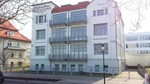 Жильё посуточно Ferienwohnung Warnemünde Adriana