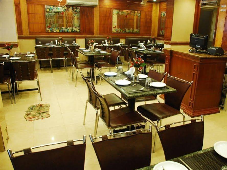 Фото Hotel Mina International