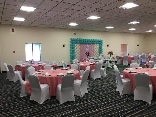 Фото Falmouth Inn