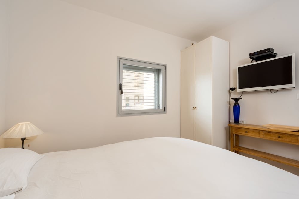 Фото Sea N' Rent - Ramat Aviv 3 Bed