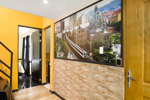 Гостиница The Lofts @ 11 в Медельине