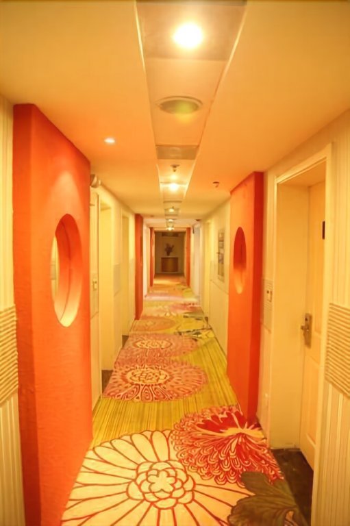 Фото Ramada Encore by Wyndham Qingdao Shinan