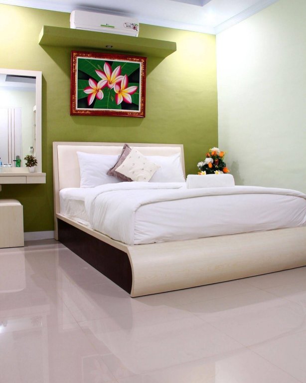 Фото Dedy Beach Inn