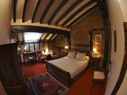 Внешний вид отеля Hotel Casa del Marqués в Сантильяна-дель-Маре, фото 4