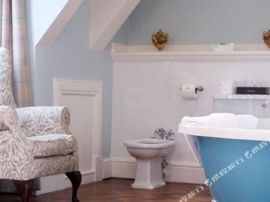 Фото Llangoed Hall