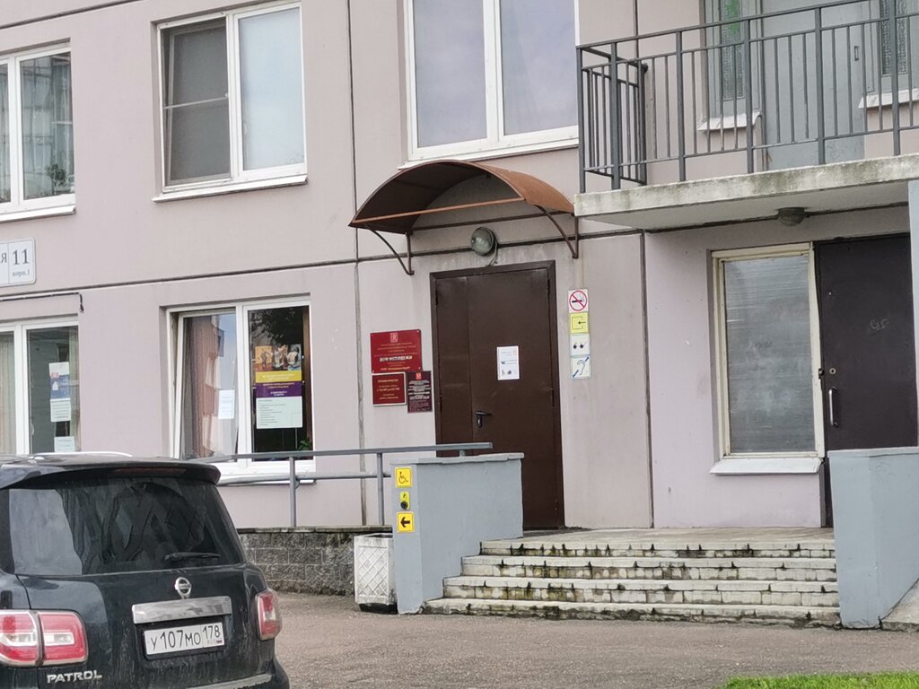 Дом молодежи мебельная 25 - 95 фото