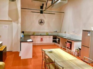Гостиница Metro Adventurer Backpackers