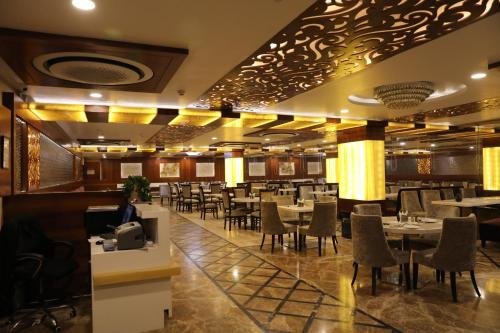 Фото Hotel Tridev