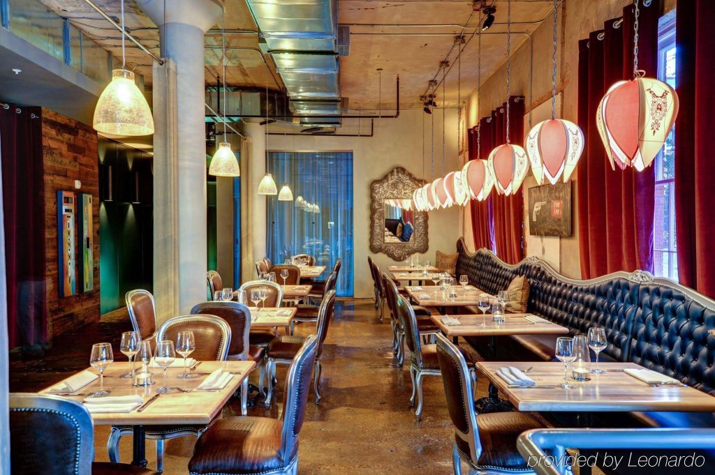 Фото Canvas Hotel Dallas