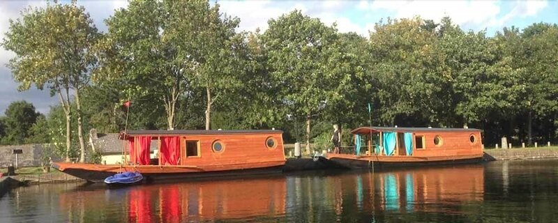 Гостиница Hébergements Insolites Ille Flottante