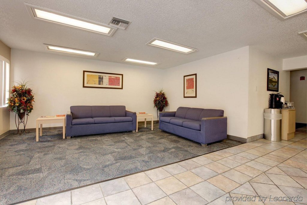 Фото Oyo Hotel Irving Dfw Airport South