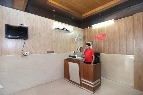 Фото Oyo 15523 Hotel Jd Inn