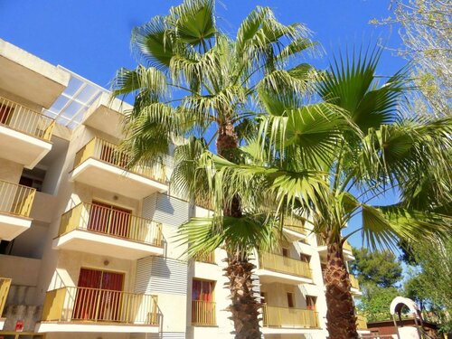 Гостиница Pins Marina Apartamentos в Камбрильсе
