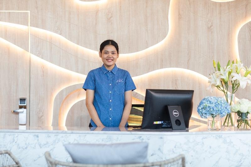 Фото Liv Hotel Phuket Patong Beachfront