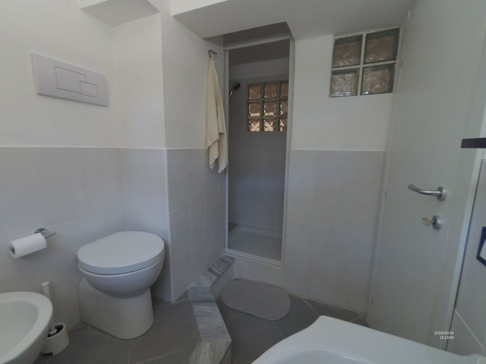 Фото La Petit Maison