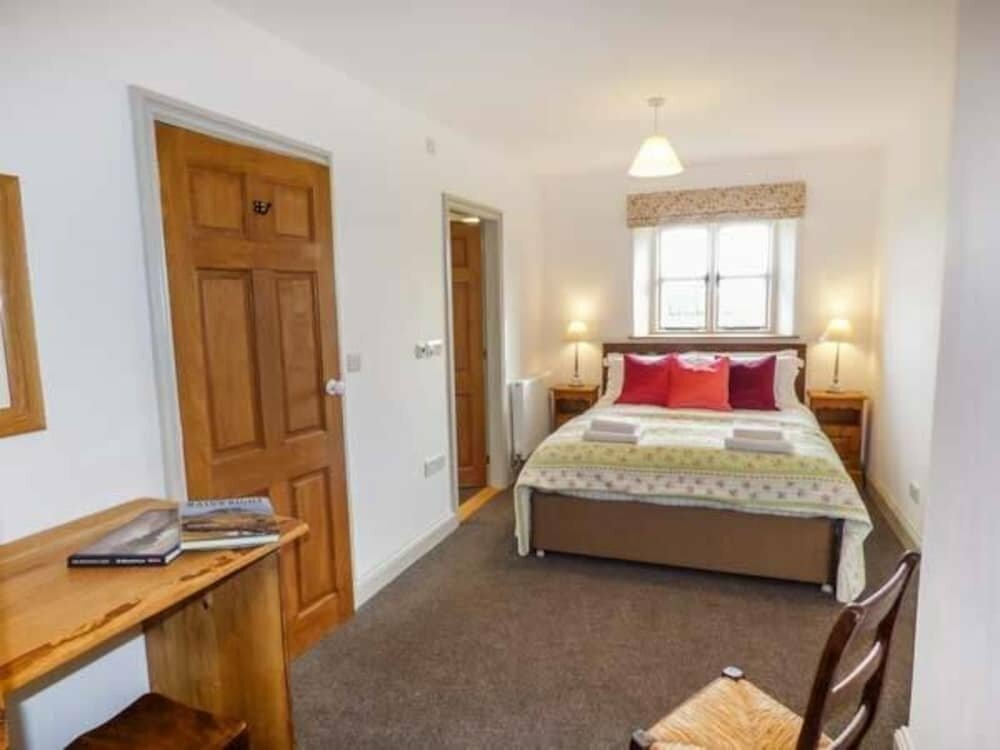 Hotel The Hayloft, England, photo