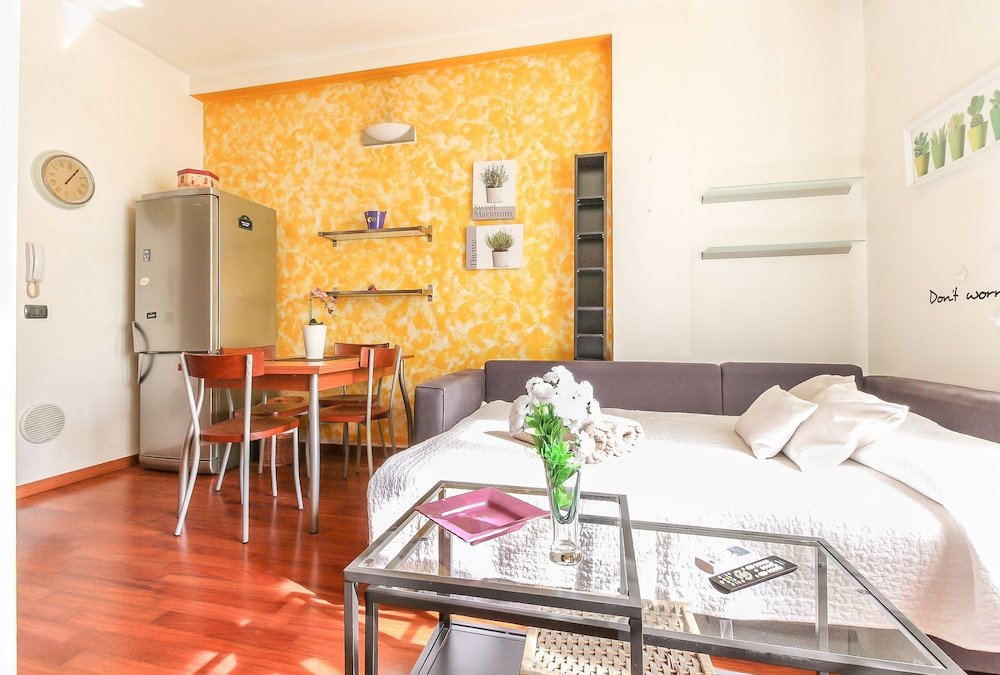 Фото Alessia's Flat - Lovely and comfy apt