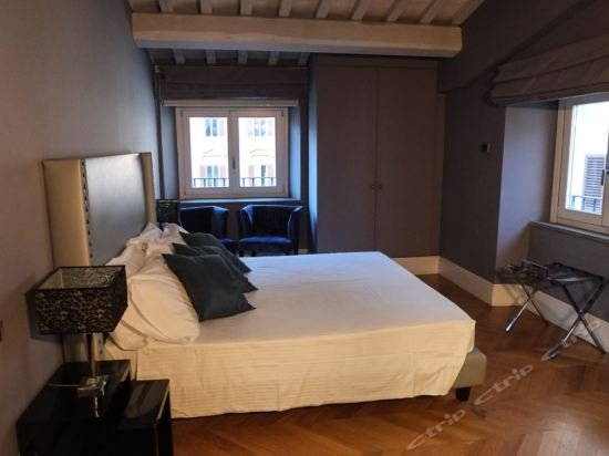 Фото Moses Fountain