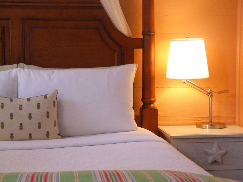 Фото The Mermaid & Alligator